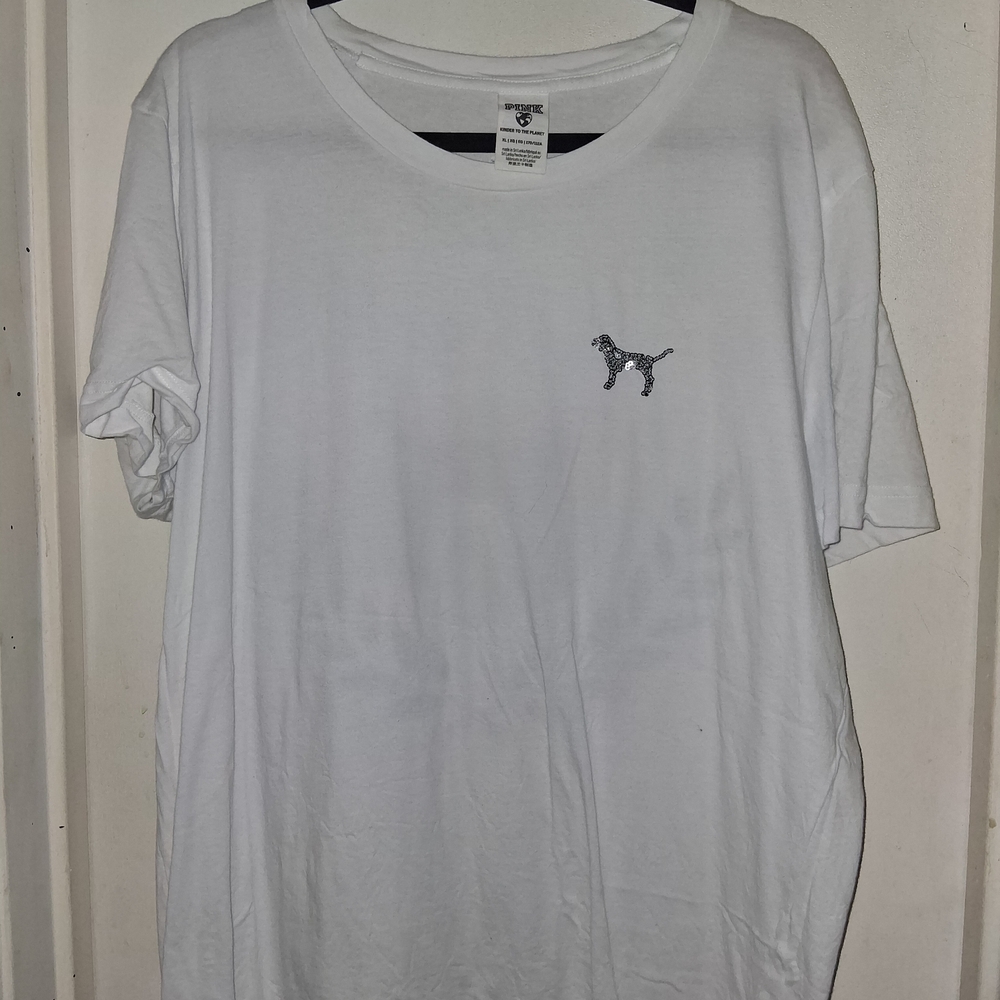 PINK Victoria's Secret White Short Sleeve Tee with Small Dog Logo